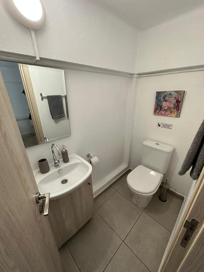 Modern City Center Appartment Saripolou Limassol Exterior foto